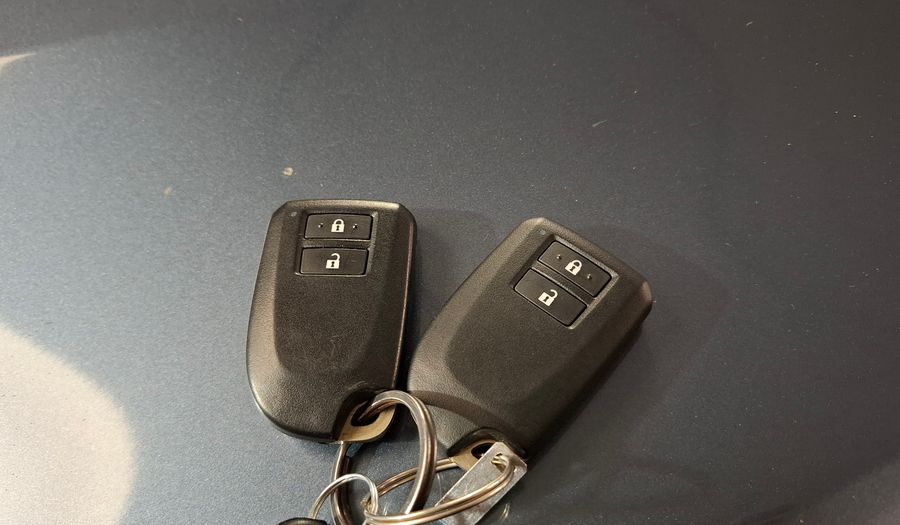 Toyota Yaris 1.5 S CVT Hatchback 2023