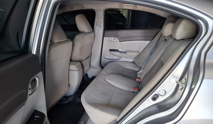 Honda Civic 1.8 I-VTEC LXS AUTO Sedan 2015