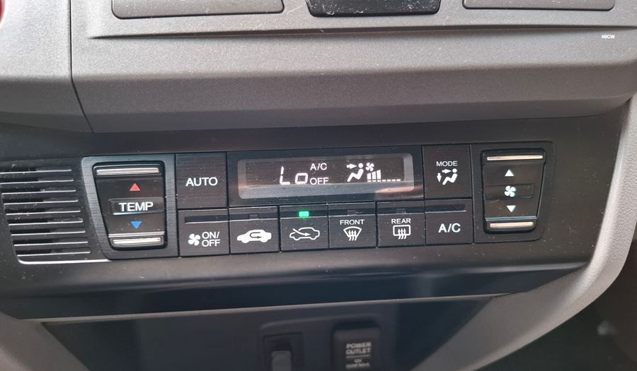 Honda Civic 1.8 I-VTEC LXS AUTO Sedan 2015