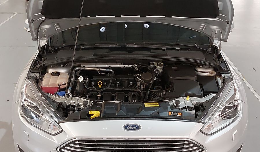 Ford Focus TITANIUM PLUS FASTBACK Sedan 2018