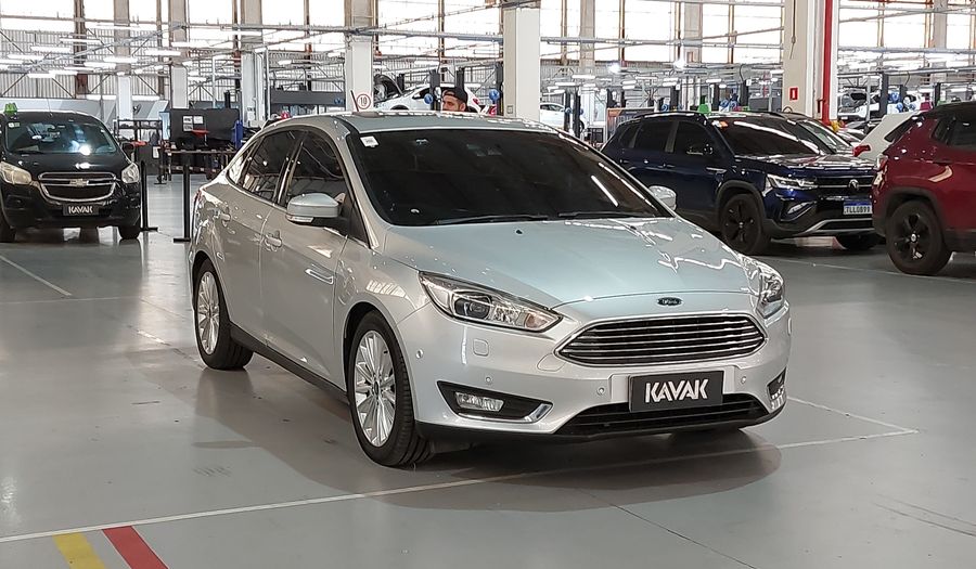 Ford Focus TITANIUM PLUS FASTBACK Sedan 2018