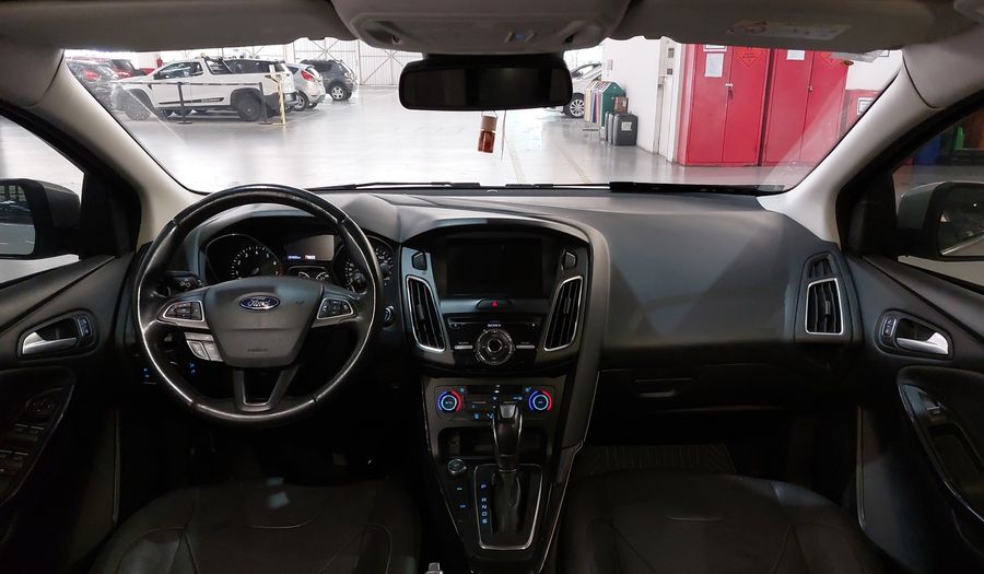 Ford Focus TITANIUM PLUS FASTBACK Sedan 2018