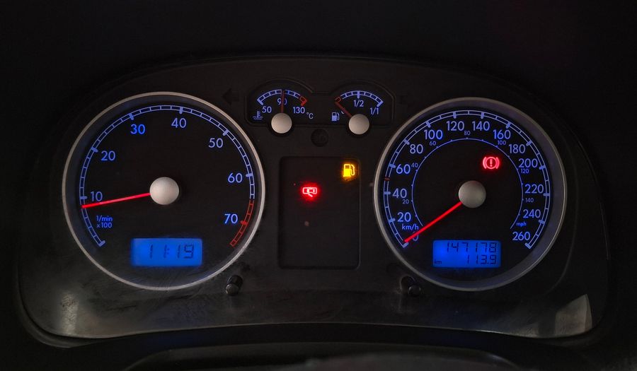 Volkswagen Bora 2.0 TRENDLINE SKY Sedan 2012