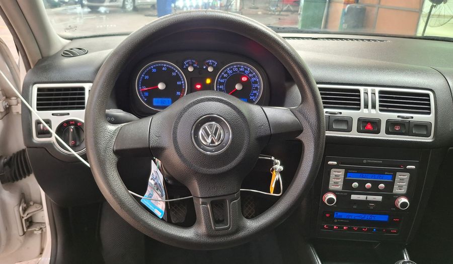 Volkswagen Bora 2.0 TRENDLINE SKY Sedan 2012