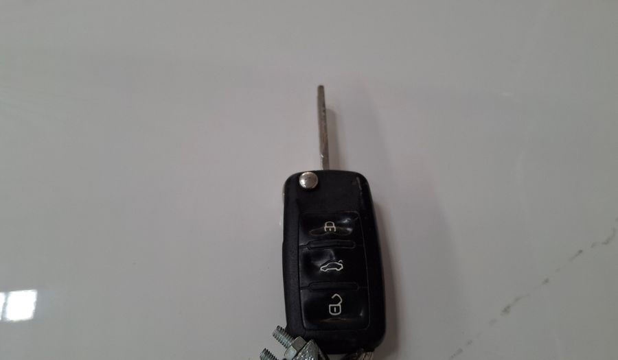 Volkswagen Bora 2.0 TRENDLINE SKY Sedan 2012