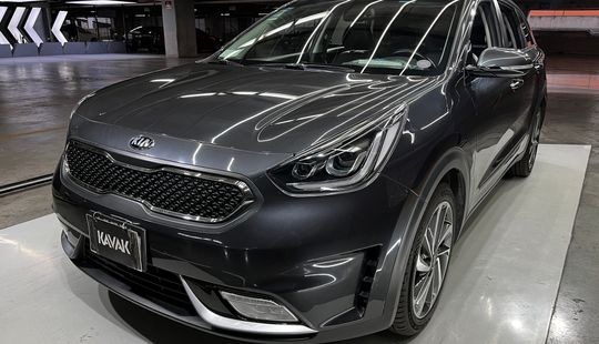 Kia • Niro