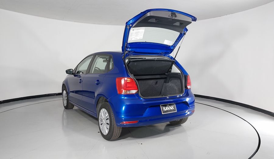 Volkswagen Polo 1.6 STARTLINE AUTO Hatchback 2020