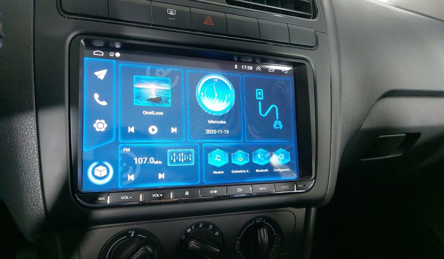 Volkswagen Polo 1.6 STARTLINE AUTO Hatchback 2020