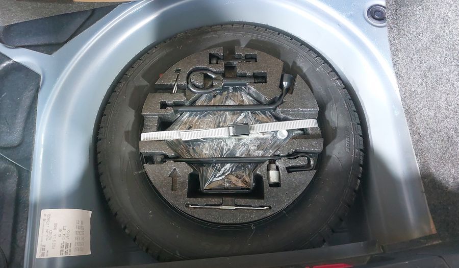 Volkswagen Polo 1.6 STARTLINE AUTO Hatchback 2020