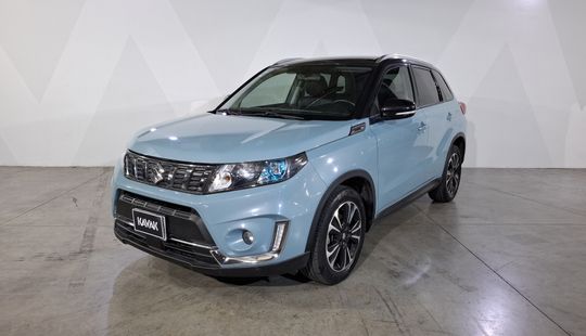 Suzuki • Vitara