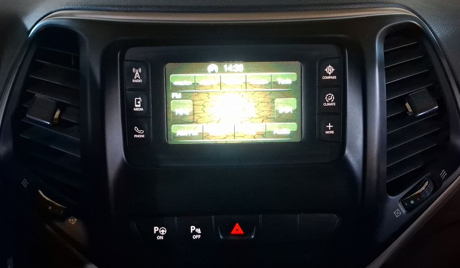 Jeep Cherokee 2.4 LATITUDE Suv 2015