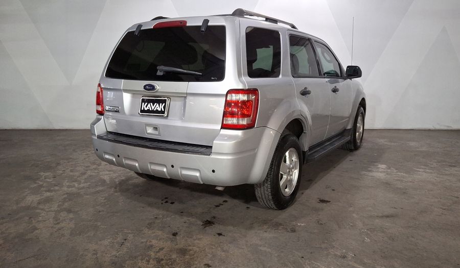 Ford Escape 2.5 XLT PIEL I4 AT Suv 2011