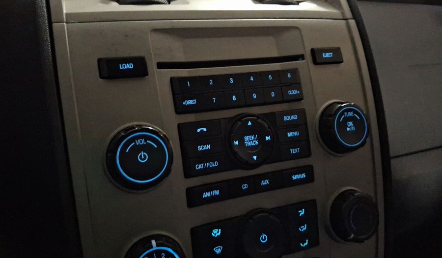 Ford Escape 2.5 XLT PIEL I4 AT Suv 2011