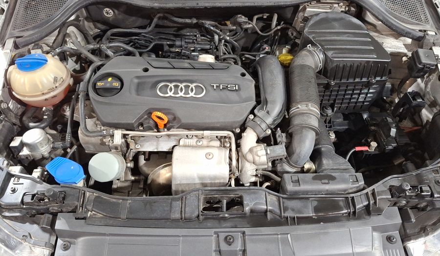 Audi A1 1.4 TFSI COOL S TRONIC Hatchback 2013