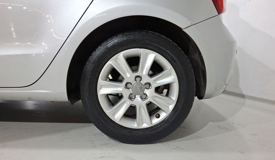 Audi A1 1.4 TFSI COOL S TRONIC Hatchback 2013