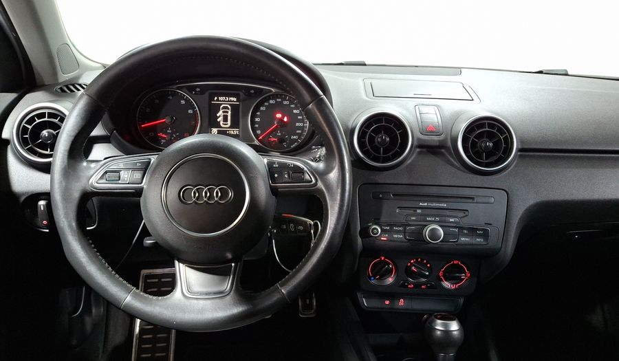 Audi A1 1.4 TFSI COOL S TRONIC Hatchback 2013