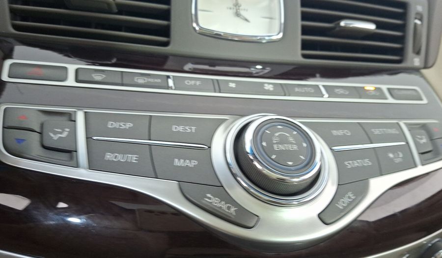 Infiniti M 3.7 PREMIUM AT Sedan 2012