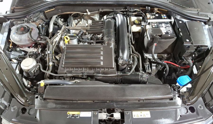 Volkswagen Jetta 1.4 COMFORTLINE AUTO Sedan 2024