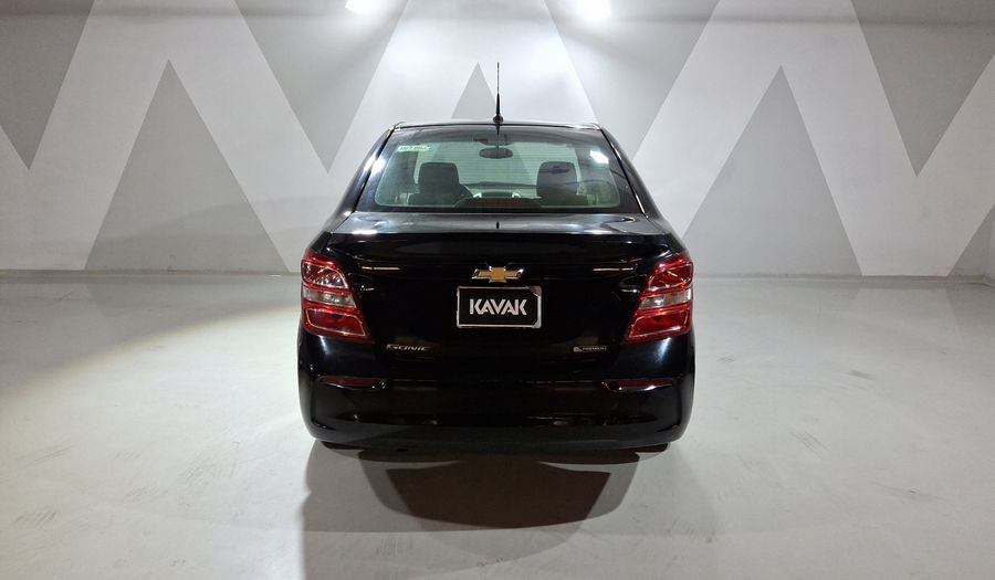 Chevrolet Sonic 1.6 AT F PREMIER Sedan 2017