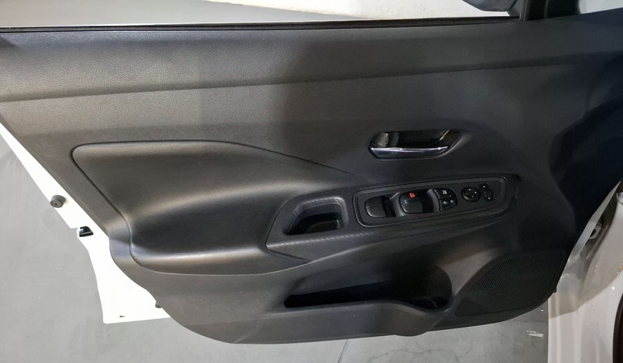 Nissan Versa 1.6 ADVANCE CVT Sedan 2020