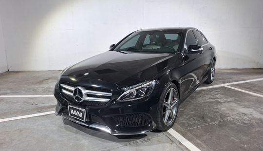 Mercedes Benz • Clase C