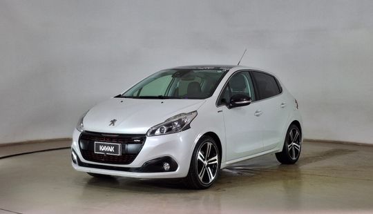 Peugeot • 208