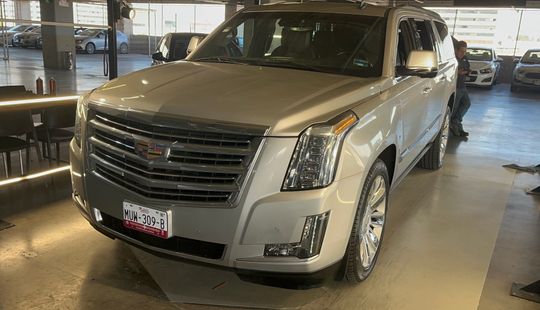 Cadillac • Escalade