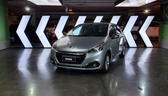Peugeot • 208