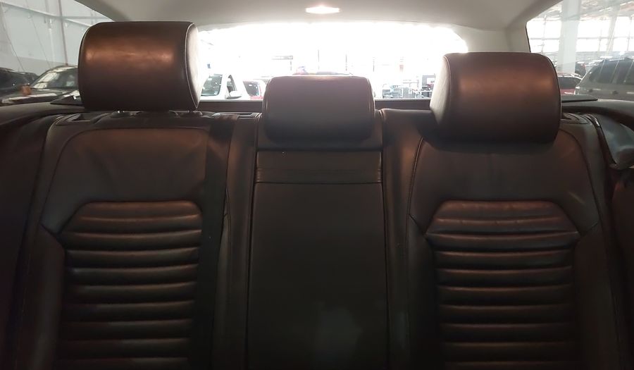 Volkswagen Passat 2.0 TSI DSG VARIANT Wagon 2014