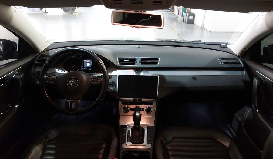 Volkswagen Passat 2.0 TSI DSG VARIANT Wagon 2014