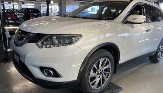 Nissan • X-Trail