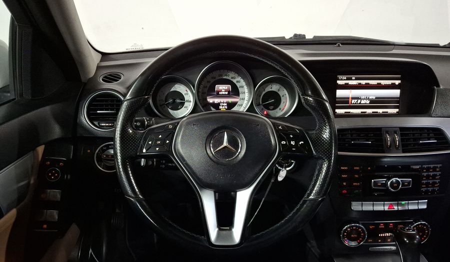 Mercedes Benz Clase C 1.8 200 CGI SPORT AT Sedan 2013