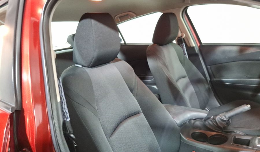 Mazda 3 2.0 SEDAN I TA Sedan 2015