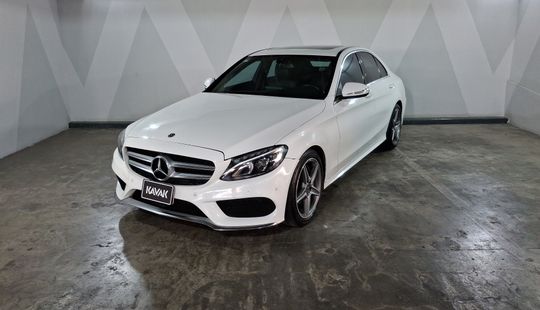 Mercedes Benz • Clase C