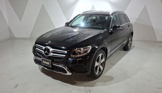 2018 • 61,781 km • Automático