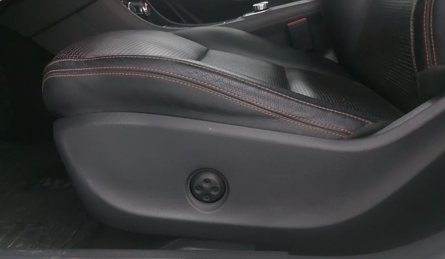 Mercedes Benz Clase A 2.0 250 CGI SPORT 7G-DCT Hatchback 2013