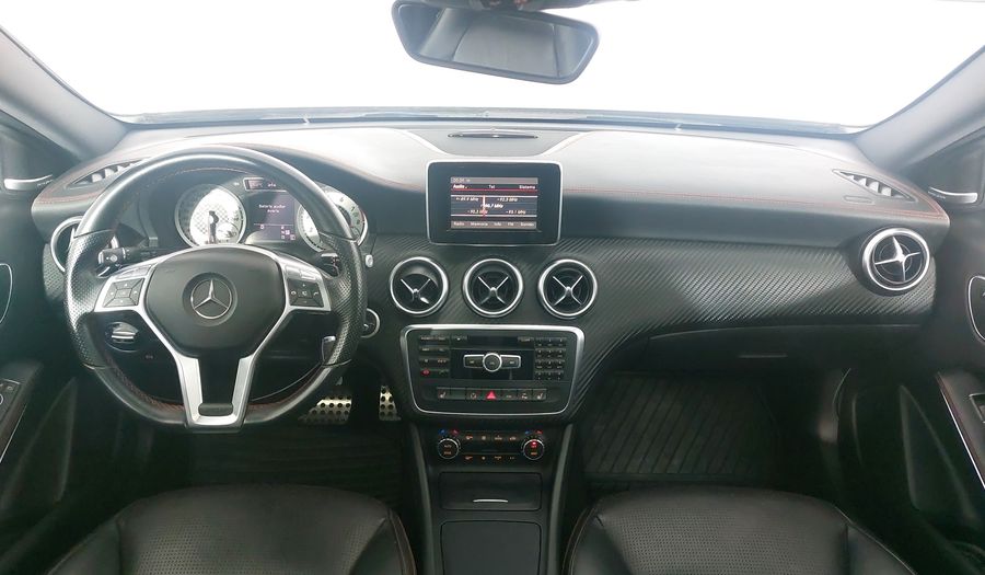 Mercedes Benz Clase A 2.0 250 CGI SPORT 7G-DCT Hatchback 2013