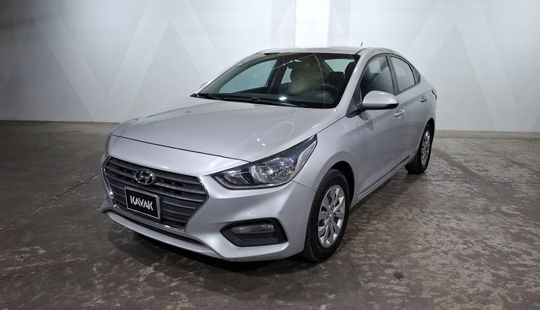 Hyundai • Accent