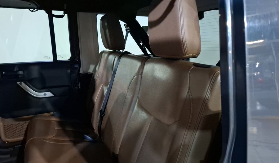 Jeep Wrangler 3.6 JK UNLIMITED SAHARA 4X4 ATX Suv 2018