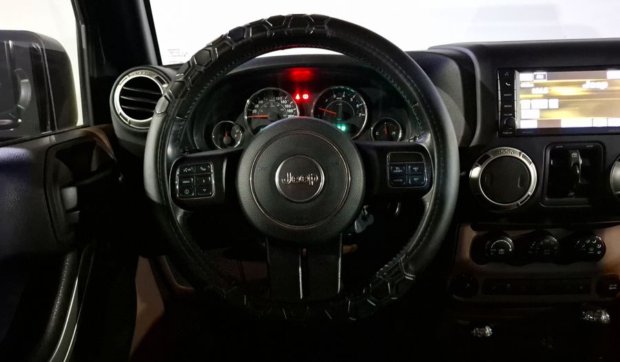 Jeep Wrangler 3.6 JK UNLIMITED SAHARA 4X4 ATX Suv 2018