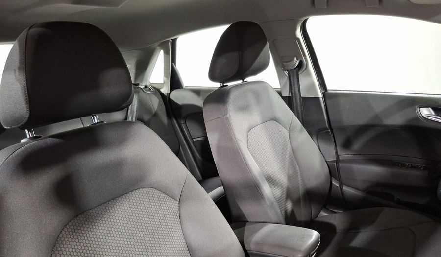 Audi A1 1.4 TFSI COOL S TRONIC Hatchback 2016