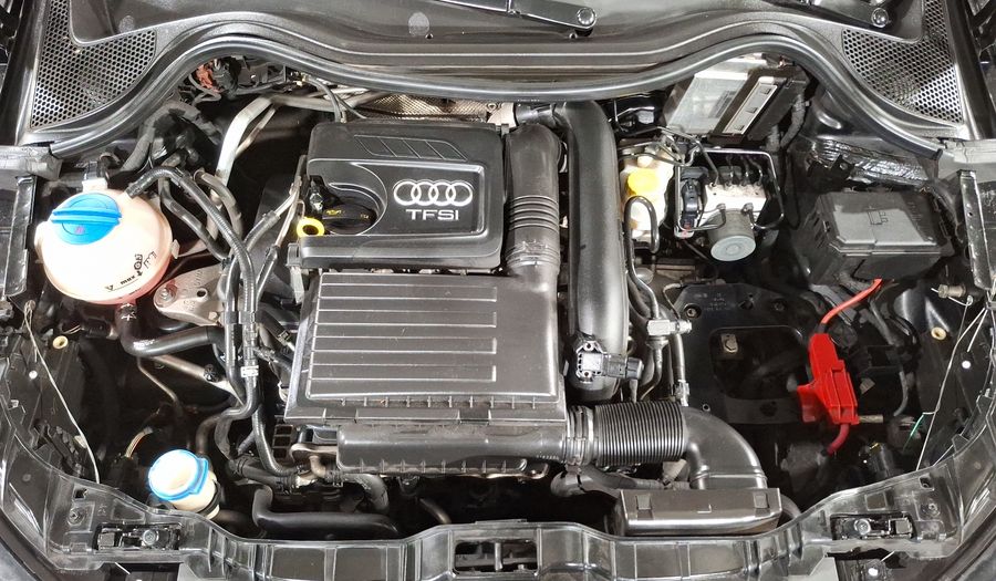 Audi A1 1.4 TFSI COOL S TRONIC Hatchback 2016