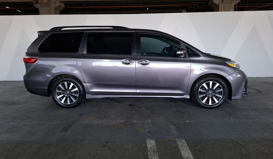 Toyota Sienna 3.5 LIMITED AUTO Minivan 2019