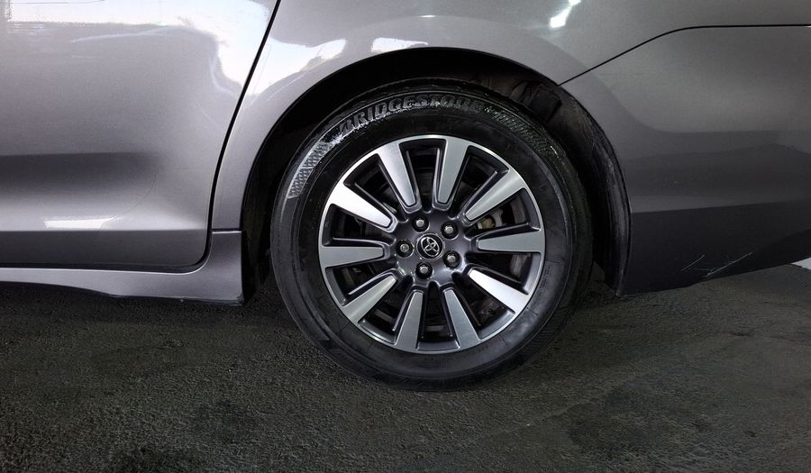 Toyota Sienna 3.5 LIMITED AUTO Minivan 2019