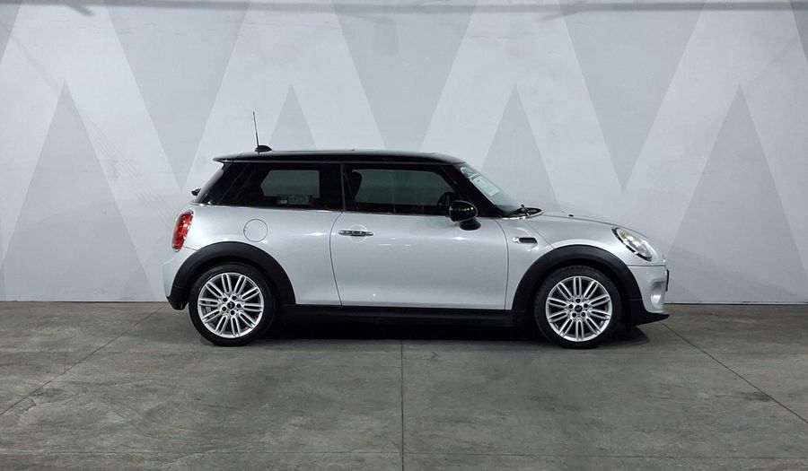 Mini Cooper 1.5 COOPER CHILI AT Hatchback 2017