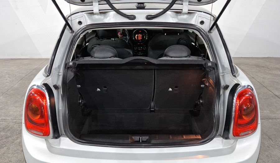 Mini Cooper 1.5 COOPER CHILI AT Hatchback 2017