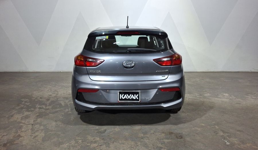Hyundai Accent 1.6 GL AUTO Hatchback 2020