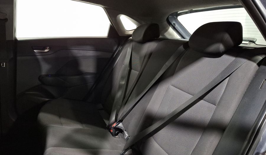 Hyundai Accent 1.6 GL AUTO Hatchback 2020