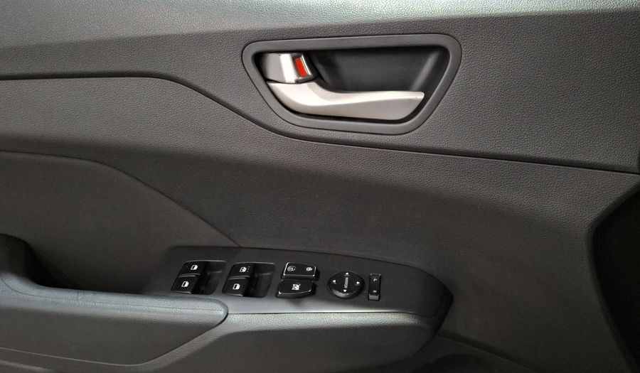 Hyundai Accent 1.6 GL AUTO Hatchback 2020