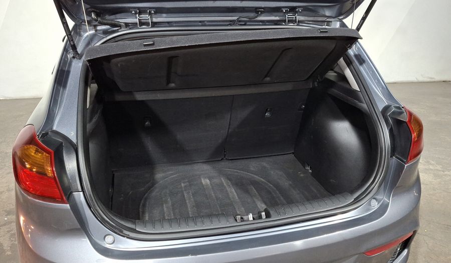 Hyundai Accent 1.6 GL AUTO Hatchback 2020